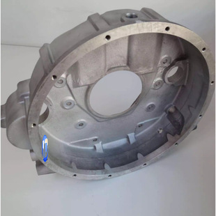 Suitable for Dongfeng Cummins 4BT3.9/6BT5.9 Engine Aluminum Flywheel Housing 3904172/3931716