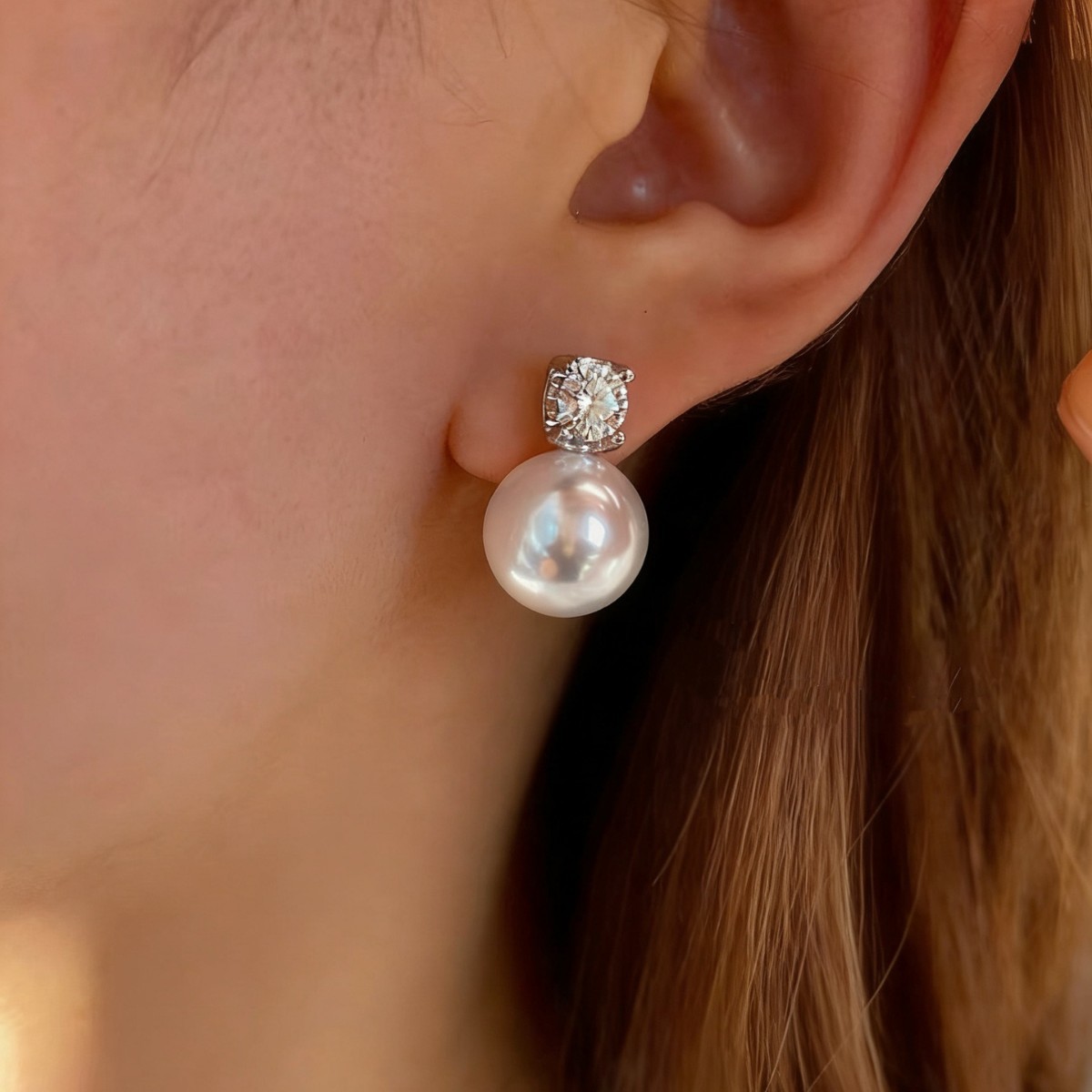 Classic Princess Diana Style Australian White Pearl Earrings, Fashionable, Light Luxury, High-End, Diamond-Encrusted Earrings, Earrings, Accessories for Women