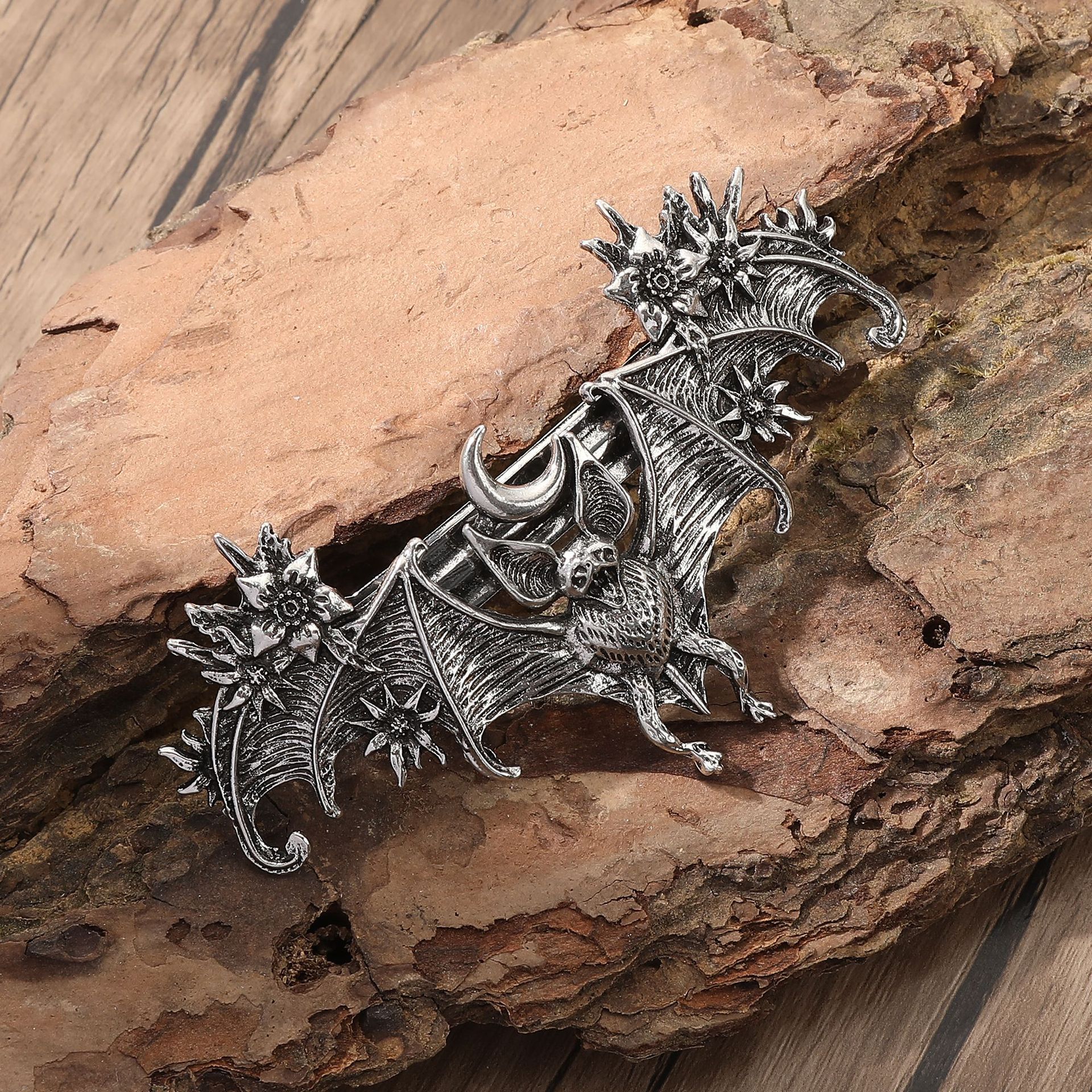 Cross-Border Hot Selling Viking Retro Gothic Moon Flower Bat Hairpin Hairpin Norwegian Style Party Accessories Wholesale