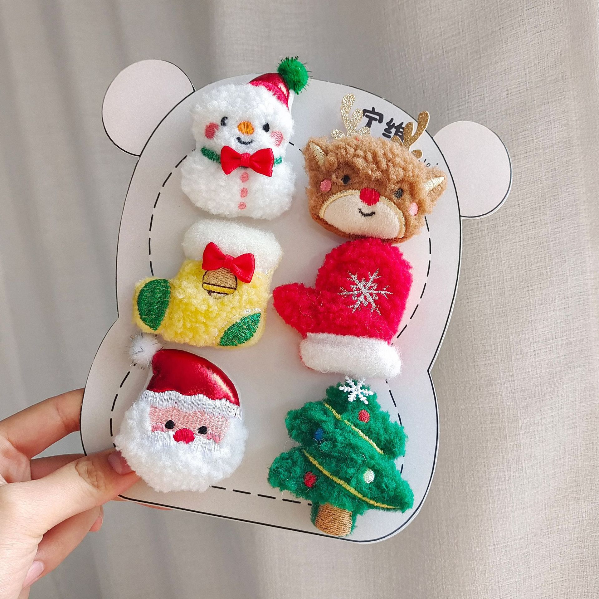 Cartoon Christmas Plush Doll Brooch Cute Old Man Elk Snowman Small Doll Decoration Holiday Clothing Accessories