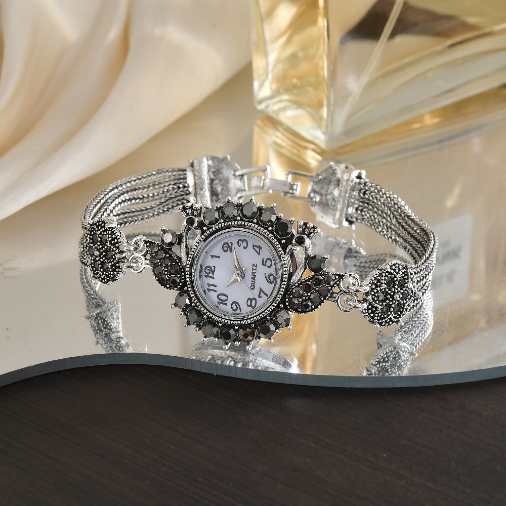 New women's watch, non-adjustable bracelet, women's watch with colored diamonds, full diamond, fashionable and compact, steel band, elegant and retro set.
