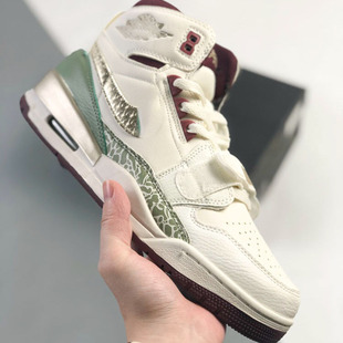 Factory Wholesale Export Aj312 Desert Versatile Casual High-Top Basketball Shoes for Men and Women Av3922-126