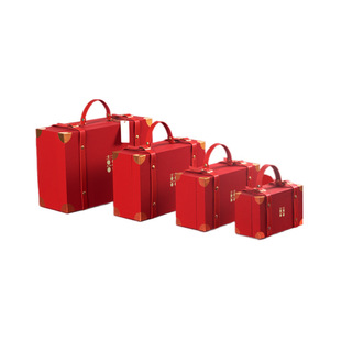 Engagement Party Atmosphere Wedding Candy Box Gift Box Bridesmaid Companion Gift Box Leather Suitcase Looks Elegant Empty Box