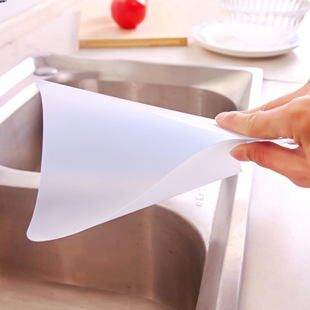 Suction Cup splash-proof water baffle pool water baffle sink vegetable basin water baffle kitchen supplies gadget oil baffle