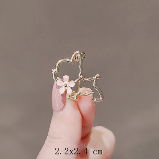 Anti-light Brooch Women's Golden Cherry Blossom Puppy Brooch High-end Women's Suit Pin Accessories Small Artifact Accessories