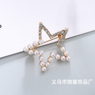 New creative five-pointed star hollow diamond pearl brooch personality anti-light shirt coat decorative pins wholesale