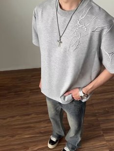 American Embroidered Thorns-cutting T-shirt Men's High-end Sense cleanfit Summer Short-sleeved European and American High Street Shoulder Half-sleeves