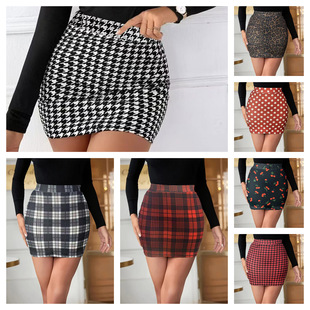 2024 European and American Amazon New Houndstooth Staggered Waist Skirt Elegant Elegant Hip High Waist Skirt
