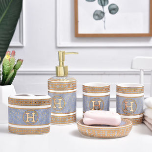 Ceramic Couple Wash suit Bathroom Dental Rack Gargle Cup Dental Brush Cup European-style Bathroom Five-piece Set Six-piece Set