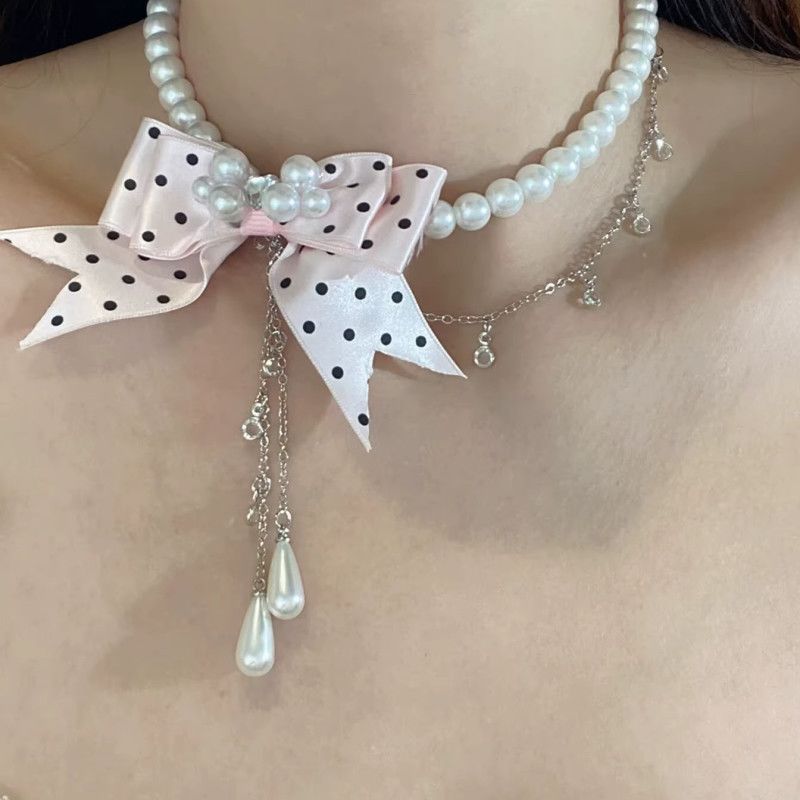Sweet Pink Polka Dot Bow Pearl Necklace for Women, Gentle and Elegant Ballet-Style Multi-Layered Clavicle Chain