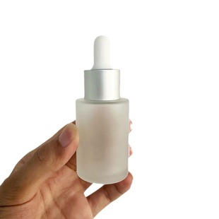Factory in stock 5 ml10ml20ml30ml50ml Cylindrical Flat Shoulder Dropper Bottle Essence Bottle Bottled