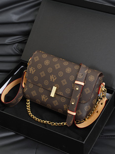 Advanced Chain Shoulder Crossbody Bag Texture Letter Bag Atmospheric Classic Axillary Bag Commuter All-match Women's Bag Cross-border