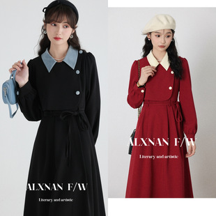 fleece-lined Thickened French Style Platycodon Fake Two-piece dress Women's 2023 New Autumn and Winter Design Sense Black Long Sleeve Skirt