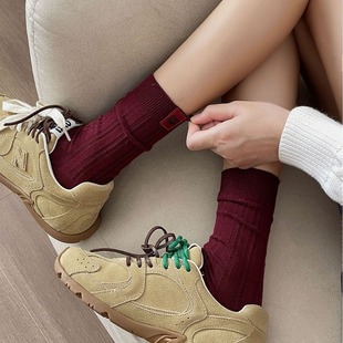 Miu wind encola red thick needle cloth label ~ autumn and winter heel cloth label pile stockings vertical strip letter cloth label middle tube lovers
