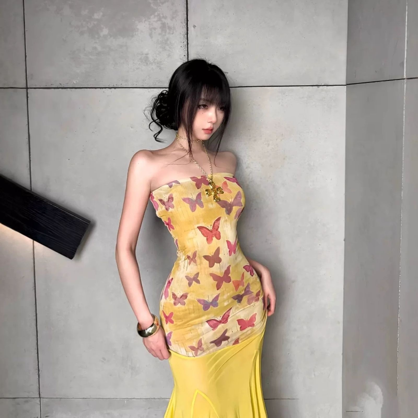 Beautiful Island Dopamine-Style Strapless Swimsuit for Women 2026 New Model with High-End Butterfly Patchwork Beach Dress for Island Vacation