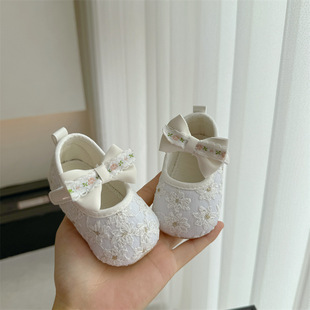 Spring and summer baby shoes 0-1 years old soft soles do not fall off cloth shoes 6-12 months female treasure princess shoes non-slip toddler shoes