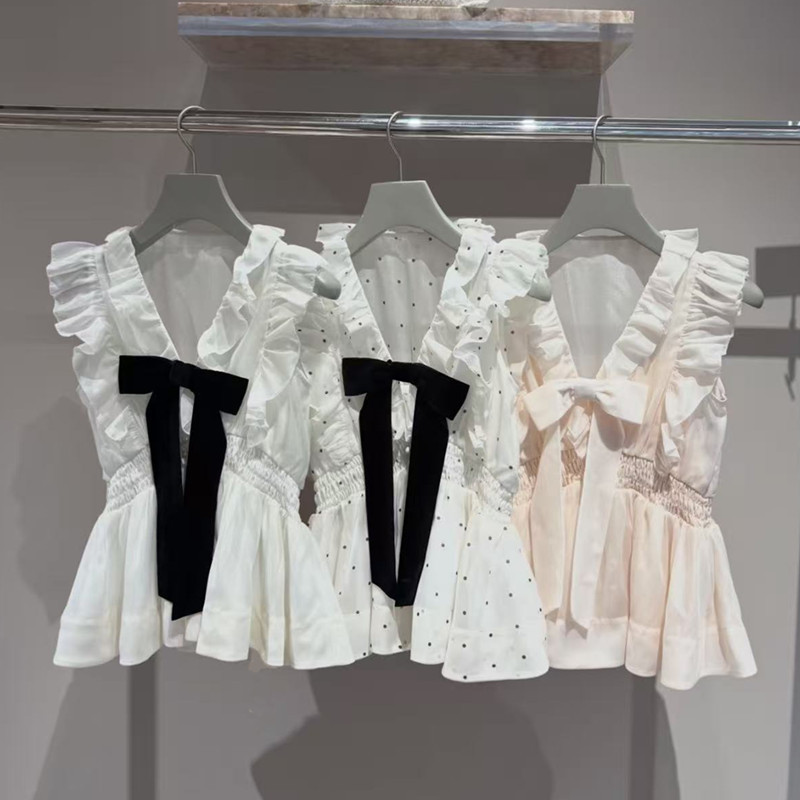 Japanese style, as seen on Kong Xueer, 2026 summer sweet short-sleeved fitted waist ribbon bow ruffle top/blouse for women.