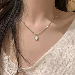 South Korea Niche Design Sense Exaggerated Big Love Long Necklace Women's Simple High-end Sense Fashion All-match Collarbone Chain Trendy