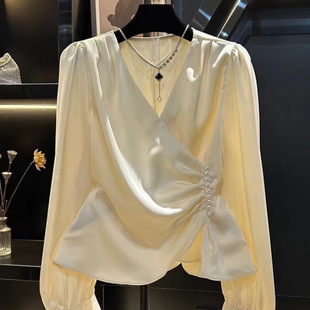 French High-end V-neck Tight Waist Shirt Women's 2024 New Design Sense Niche Elegant Chic Pleated Long-sleeved Shirt