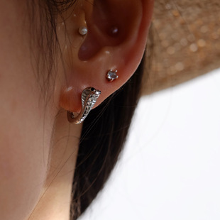 925 Sterling Silver Earrings Cobra Elements Niche Design Personality Elegant Ear Buckle Ear Ring for Men and Women
