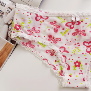 [Activity style] milk Silk women's triangle underwear lace edge Ice Silk smooth nude feeling PINK GIRL manufacturer