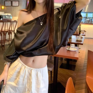 French High-End Acetate Satin Slanted Shoulder Puff Sleeve T-Shirt Women's Summer Slim and Versatile Off-Shoulder Short Top