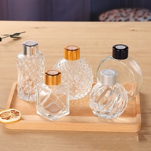 New aromatherapy bottle 50ml100ml screw mouth fire-free glass aromatherapy bottle rattan aromatherapy bottle dried flower aromatherapy bottle