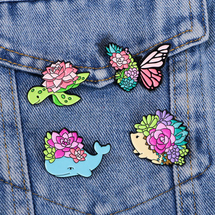 Foreign trade new color animal flower brooch creative personality butterfly hedgehog turtle pin bag clothing accessories