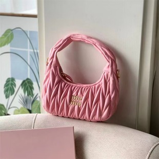 2024 Miu Home New Pleated Cloud Dumpling Bag High-end Crescent Bag Fashion Sweet Shoulder Crossbody Bag