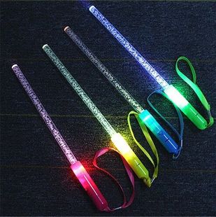 Cross-border hot selling optical fiber stick electronic glow stick changing Flash concert glow stick Party KTV props wholesale