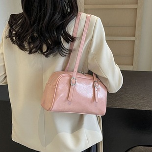French retro underarm bag for women 2024 New Fashion large capacity shoulder bag casual oil wax leather messenger bag