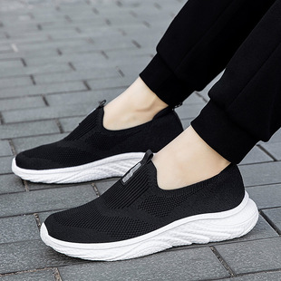 Shoes Women's Cross-border Men's Middle-aged Slip-on Walking Shoes Flash Wear Sneakers Lazy Shoes Couple's Casual Shoes