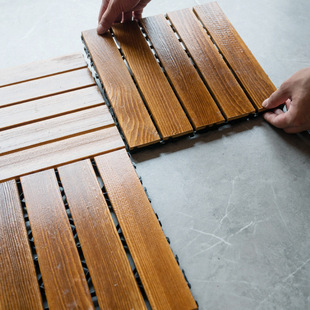 Anti-corrosion wood floor terrace solid wood balcony wooden floor Sunshine Room floor outdoor mat self-paving carbonized splicing Garden