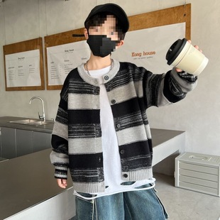 Spring 2025 New Children's Korean-style Children's Top Handsome Boys Fashion Striped Cardigan Outer Sweater