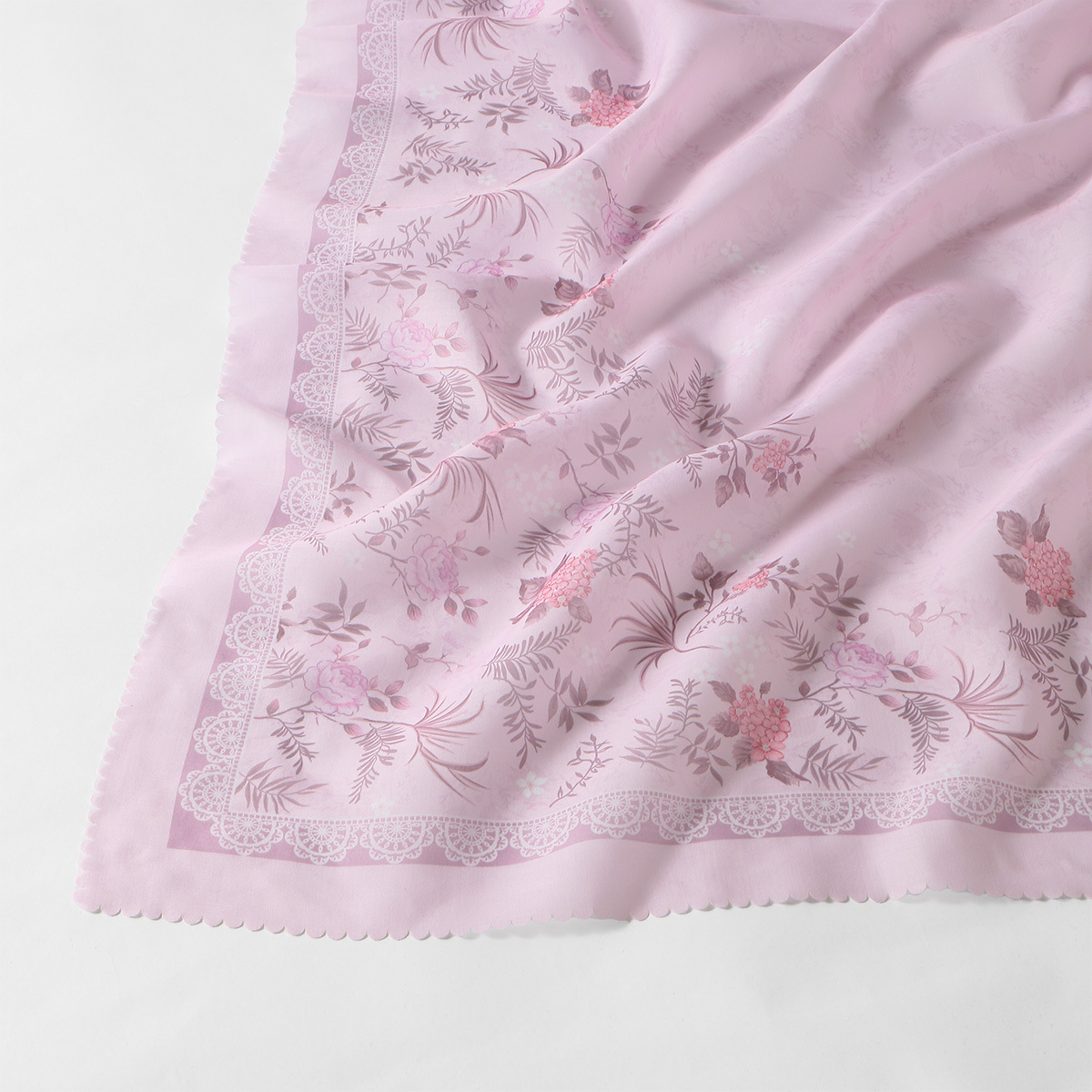 Spring New Hot-Selling Bali Silk Printed Versatile Square Scarf, Stylish, Fashionable, Comfortable, High-Quality Headscarf and Shawl