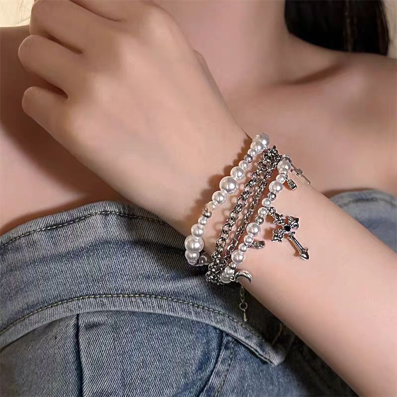 Sweet Cool Style Spice Girls Multi-layer Pearl Chain Cross Pendant Bracelet New Niche Design Sense Bracelet Accessories Trendy