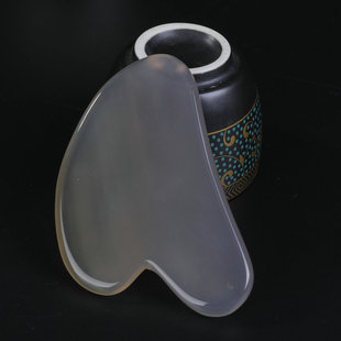 Cross-border natural jade tooth-shaped scraping board heart-shaped crystal scraping board eye massage facial beauty scraping tablets