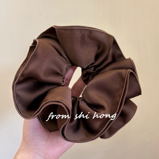 Zhao Lusi with black large intestine hair ring simple versatile ball head coil hair rope women's 2024 new high-end sense