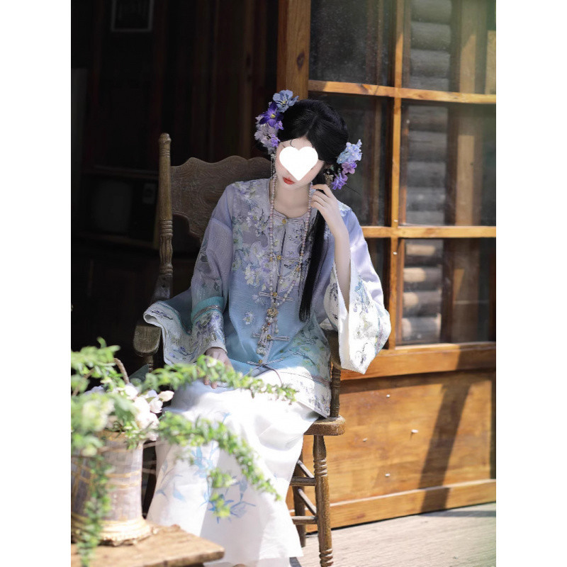 D6C Gradient Print Improved Traditional Chinese Style Embroidered Skirt with Retro Chinese Design