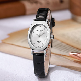 New Retro Women's Belt Watch Women's Fashion Simple Oval Small Dial Temperament Antique Exquisite Quartz Watch