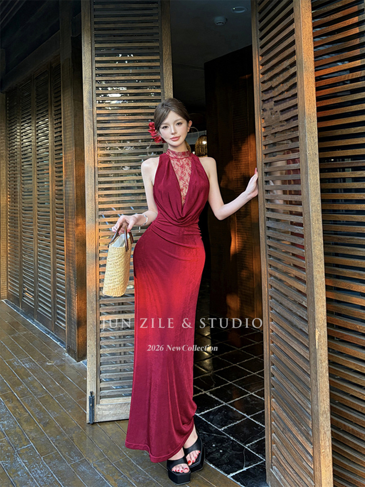 Women's Dress with a High-End Feel, Lace Splicing, Draped Collar, Waist-Cinching, Slimming, Summer Sleeveless Bodycon Long Dress