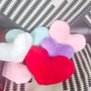 Cross-border wholesale imitation rabbit hair love pillow creative heart-shaped sofa cushion bedside decoration ornaments manufacturers can be sent on behalf