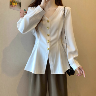 Versatile Solid Color Commuter Style Fashionable Plus-Size Women's Autumn Button New Shirt, Stylish and Slimming