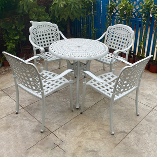 Customized White Outdoor Table and Chair Cast Aluminum 3-5 Piece Set Courtyard Villa Outdoor Balcony Casual Iron Table and Chair Combination
