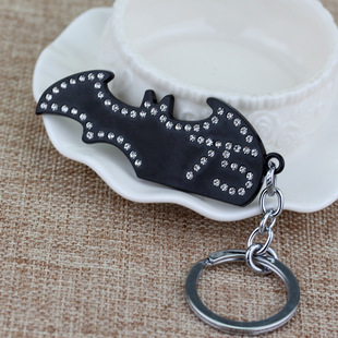 European and American Film and Television Surrounding Avengers Batman Alloy Jewelry Keychain Creative Bat Key Hanging Ornaments
