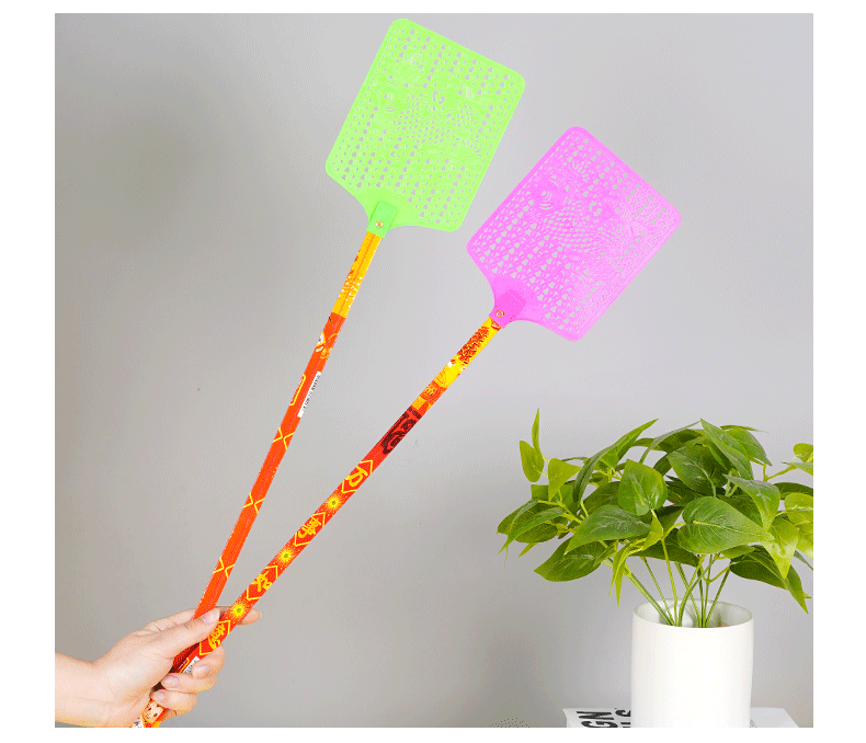Factory wholesale multi-style bamboo pole fly swatter lengthened wooden plastic fly swatter daily necessities one yuan two yuan store