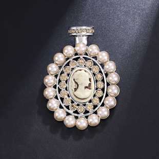 European and American retro diamond-encrusted pearl perfume bottle beauty head all-match brooch women's fixed coat sweater pin accessories