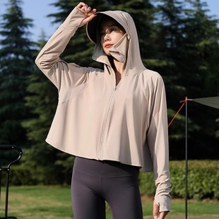 Sunscreen Clothing Women's 2025 Summer New Anti-UV Removable Black Rubber Hat Brim Hood Ice Silk Sunscreen Clothing Short Coat