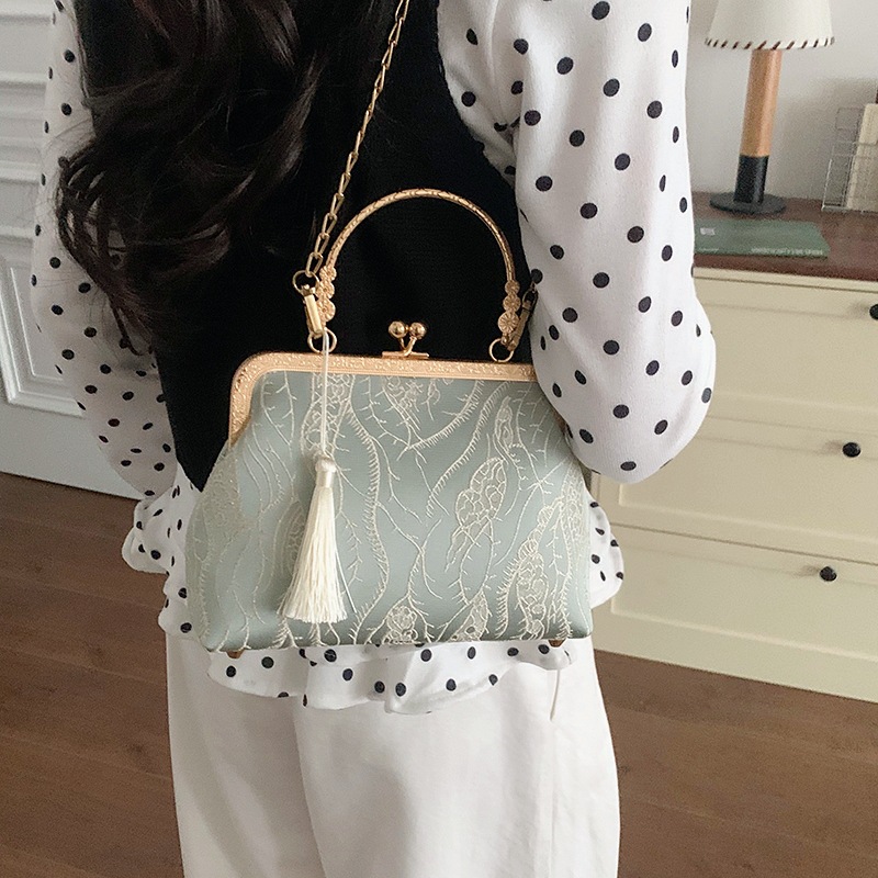 New cross-border arrival: Chinese-style cheongsam bag, evening bag, handbag, crossbody bag, exquisite brocade lace three-in-one bag