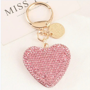 Creative love keychain pendant fashion rhinestone peach heart car key ring text round card bag ornaments